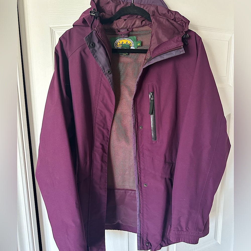 Cabela’s Women’s vintage GORTEX rain or winter jacket.